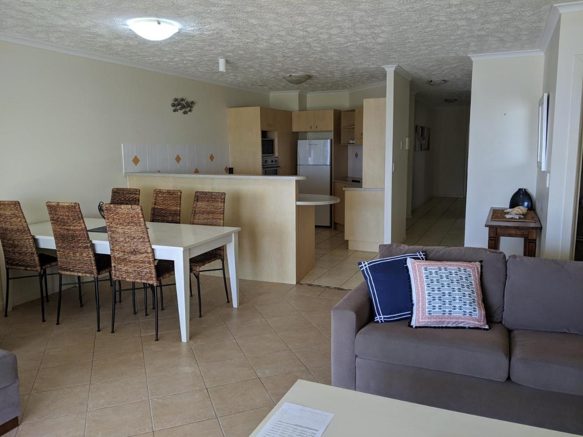 Moorings Beach Resort Caloundra Dış mekan fotoğraf