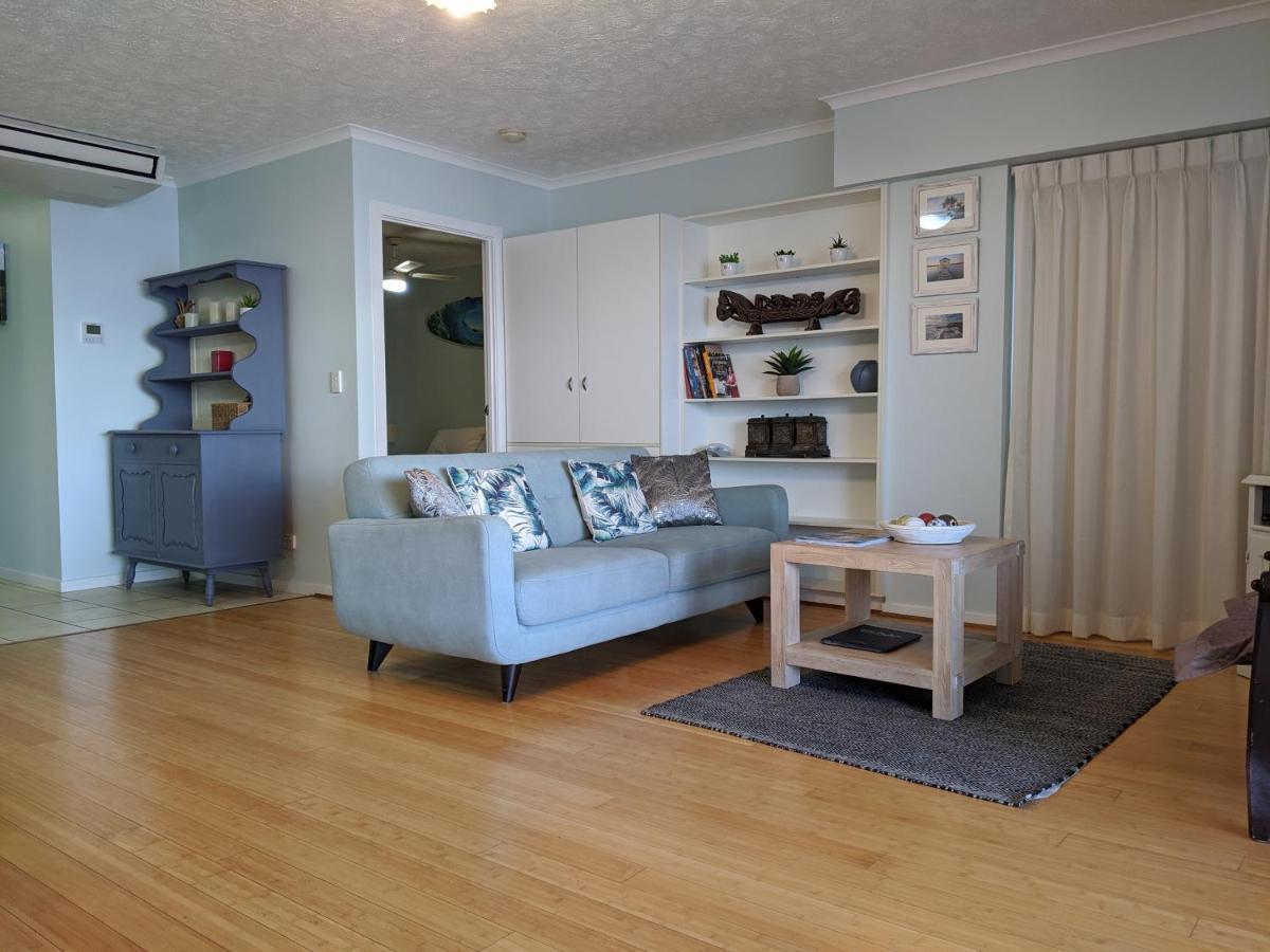 Moorings Beach Resort Caloundra Dış mekan fotoğraf