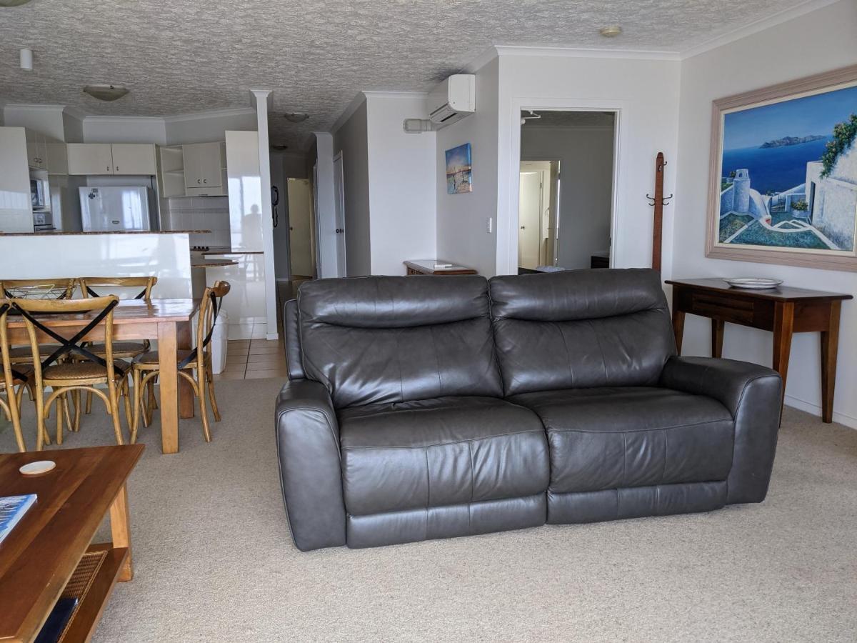 Moorings Beach Resort Caloundra Dış mekan fotoğraf