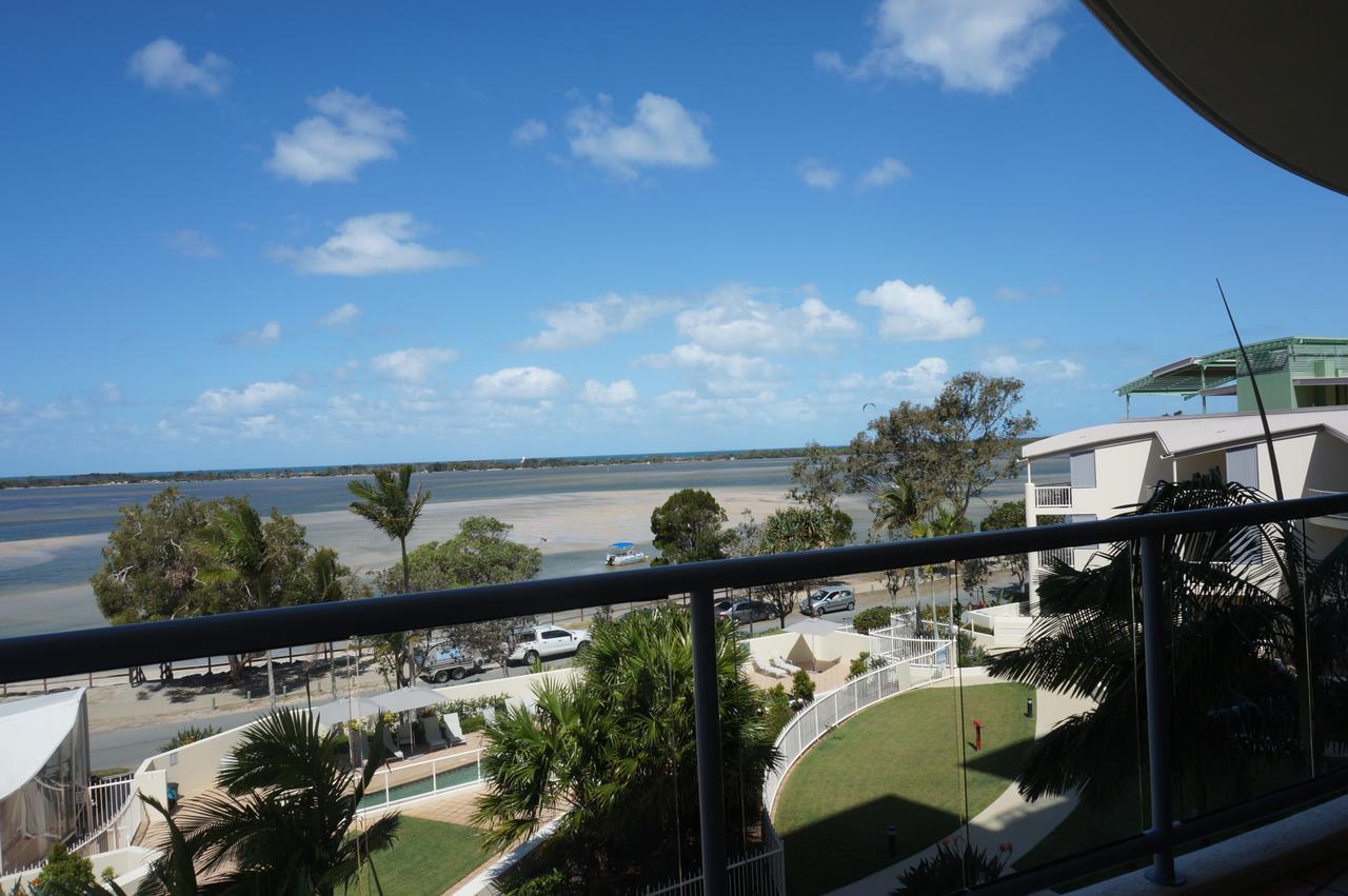 Moorings Beach Resort Caloundra Dış mekan fotoğraf