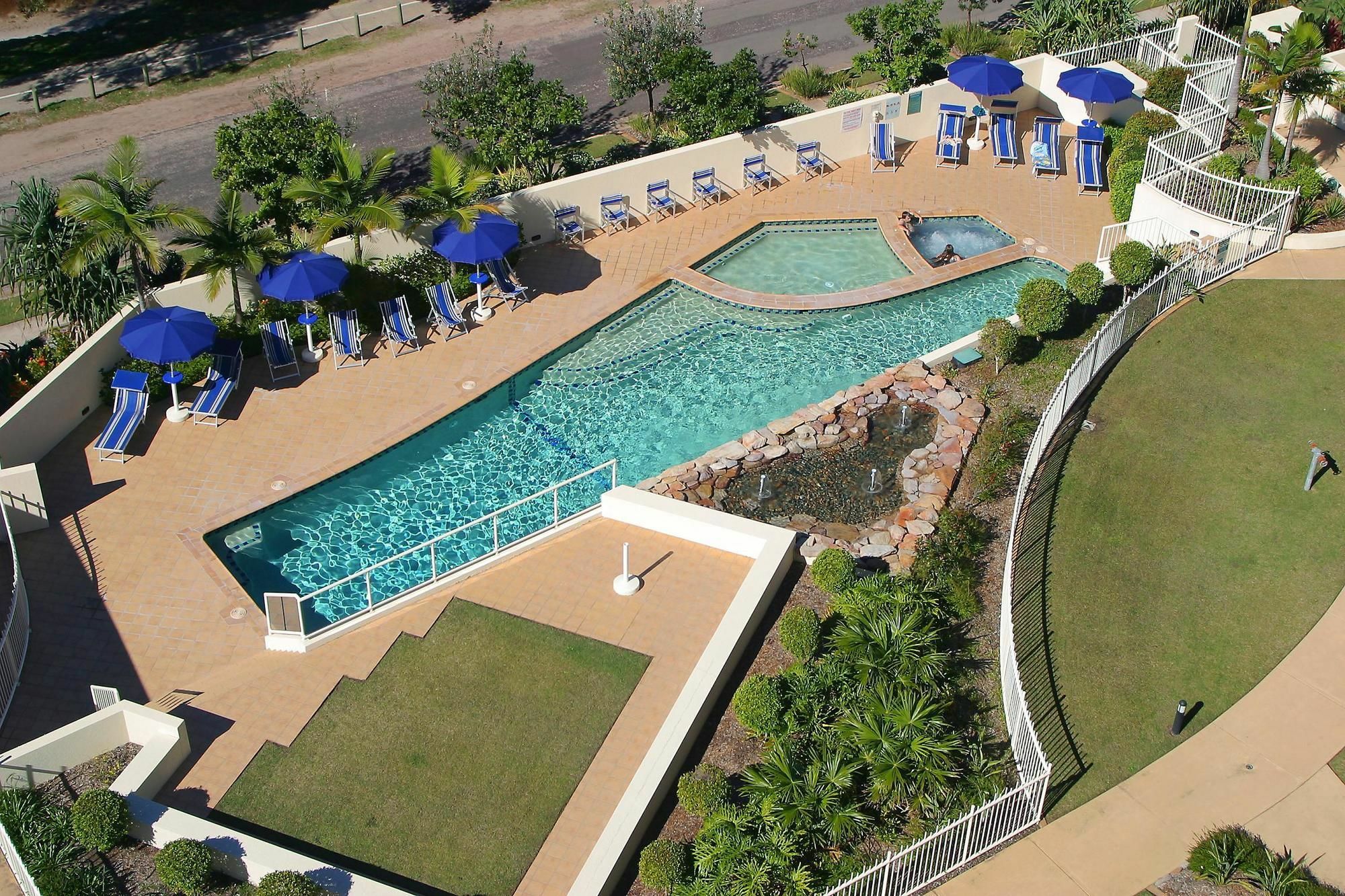 Moorings Beach Resort Caloundra Dış mekan fotoğraf
